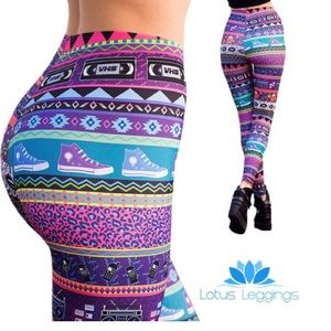 Brand new Retro Print Leggings size Small